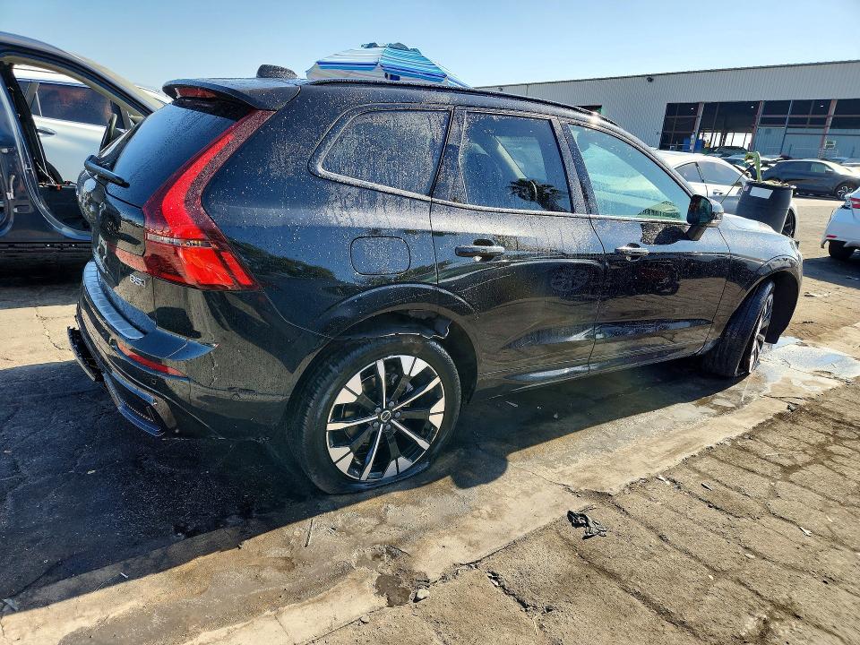 2026 Volvo Xc60 VIN YV4M12RCXT1444893 COPART salvage auction — FRONT END, Ca - Certificate Of Title, sold $22,200 on 2026-07-27 (photo 3)