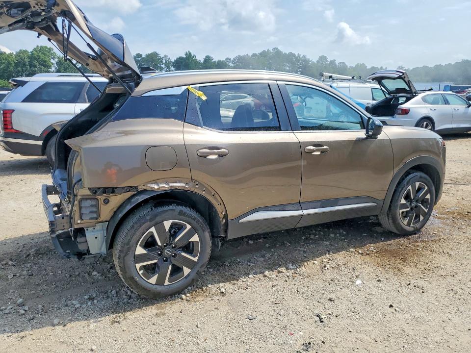 2026 Nissan Kicks VIN 3N8AP6CB3TL390362 COPART salvage auction — REAR END, NC - CERTIFICATE OF TITLE, sold $12,800 on 2026-07-15 (photo 3)