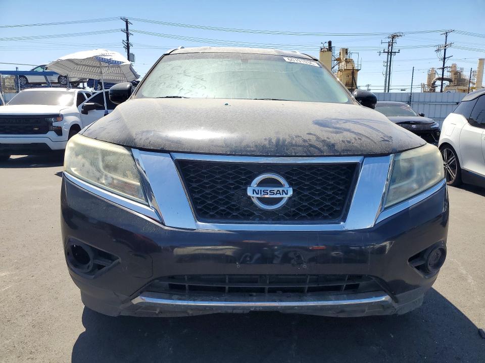 2016 Nissan Pathfinder VIN 5N1AR2MN3GC660288 COPART salvage auction — MINOR DENT/SCRATCHES, Ca - Dis/Dlr/Exp Only Clean Title, sold $850 on 2026-07-27 (photo 5)