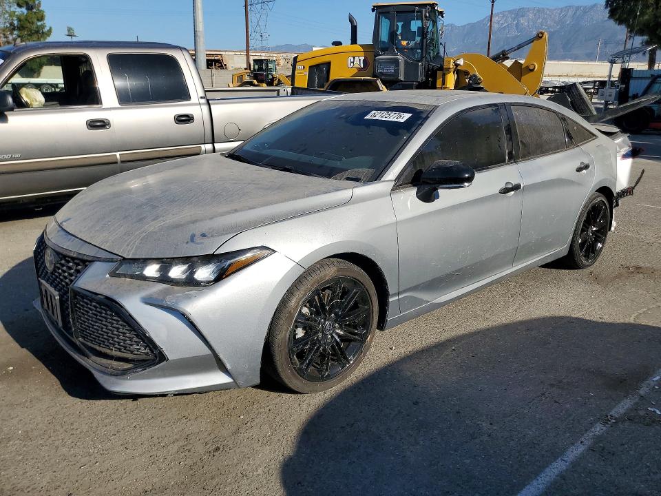 2022 Toyota Avalon VIN 4T1EA1ABXNU015366 COPART salvage auction — REAR END, Ca - Dis/Dlr/Exp Clean W/Salv Hist, sold $10,500 on 2026-08-04 (photo 1)