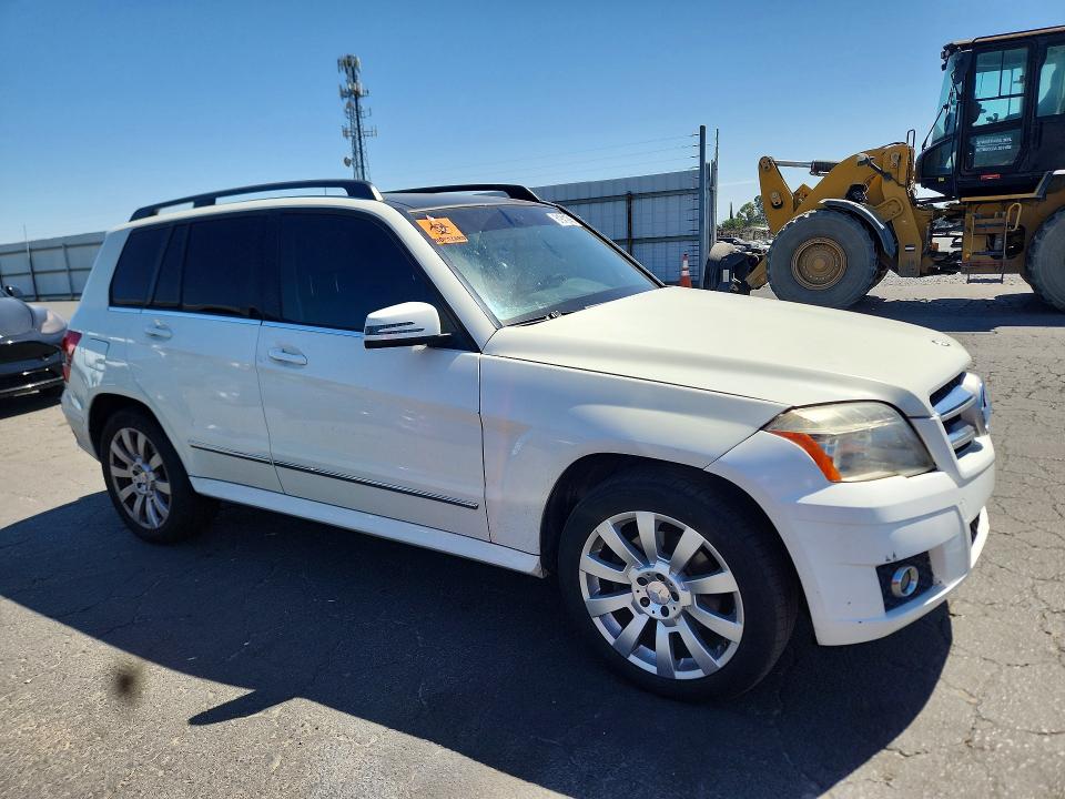 2011 Mercedes-benz Glk-class VIN WDCGG5GB5BF625678 COPART salvage auction — MECHANICAL, CA - DIS/DLR/EXP ONLY CLEAN TITLE, sold $875 on 2026-07-23 (photo 4)