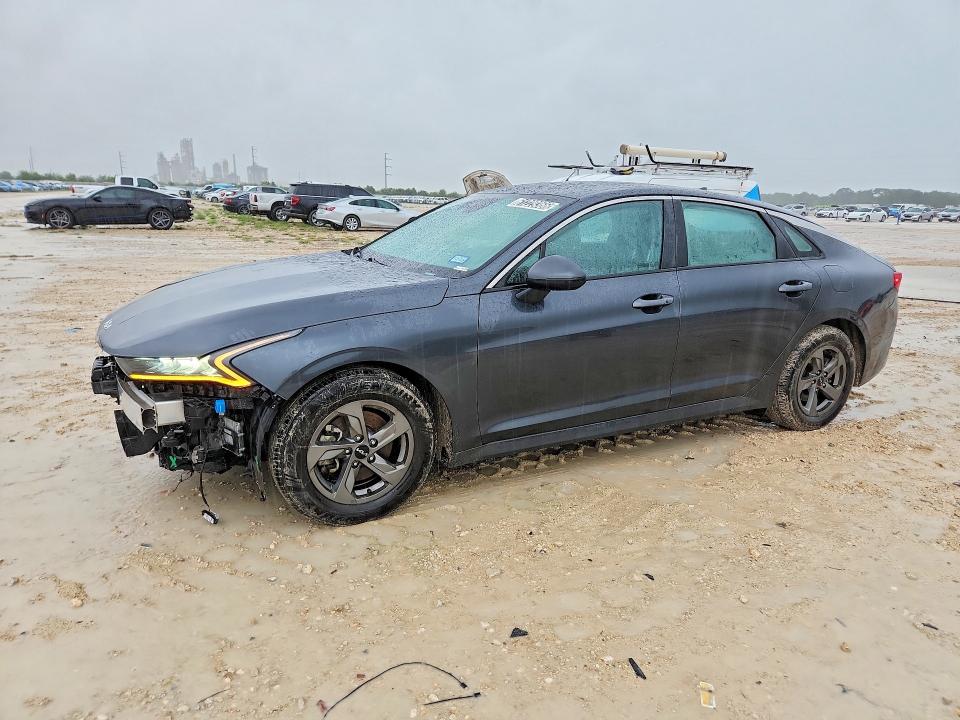 2023 Kia K5 VIN 5XXG14J23PG197533 — COPART salvage auction photo