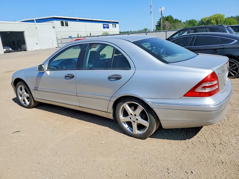 2002 Mercedes-benz C class VIN WDBRF61J02F164332 COPART salvage auction — FRONT END, On - Permit No Brand - Unfit, sold $350 on 2026-08-18 (photo 2)