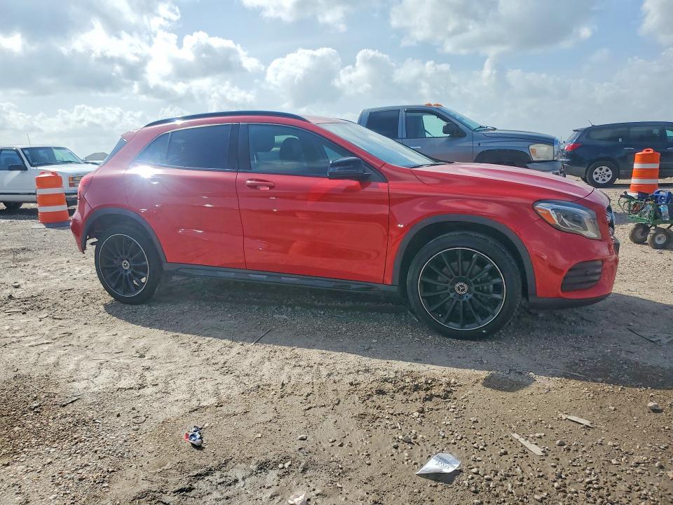 2019 Mercedes-benz Gla-klasse VIN WDCTG4EB4KU003645 COPART salvage auction — MINOR DENT/SCRATCHES, Tx - Certificate Of Title, sold $5,400 on 2026-08-10 (photo 4)