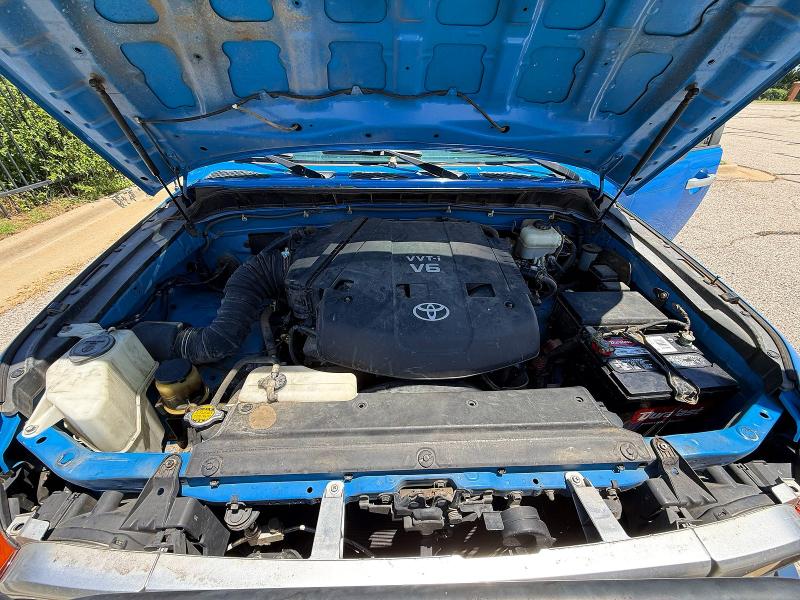 2007 Toyota Fj cruiser VIN JTEBU11F170076998 COPART salvage auction — MINOR DENT/SCRATCHES, Ok - Certificate Of Title (P), sold $4,100 on 2026-07-30 (photo 7)