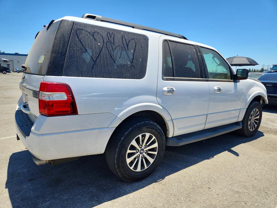 2017 Ford VIN 1FMJU1HT1HEA85423 COPART salvage auction — FRONT END, Ca - Dis/Dlr/Exp Only Clean Title, sold $2,300 on 2026-07-23 (photo 3)