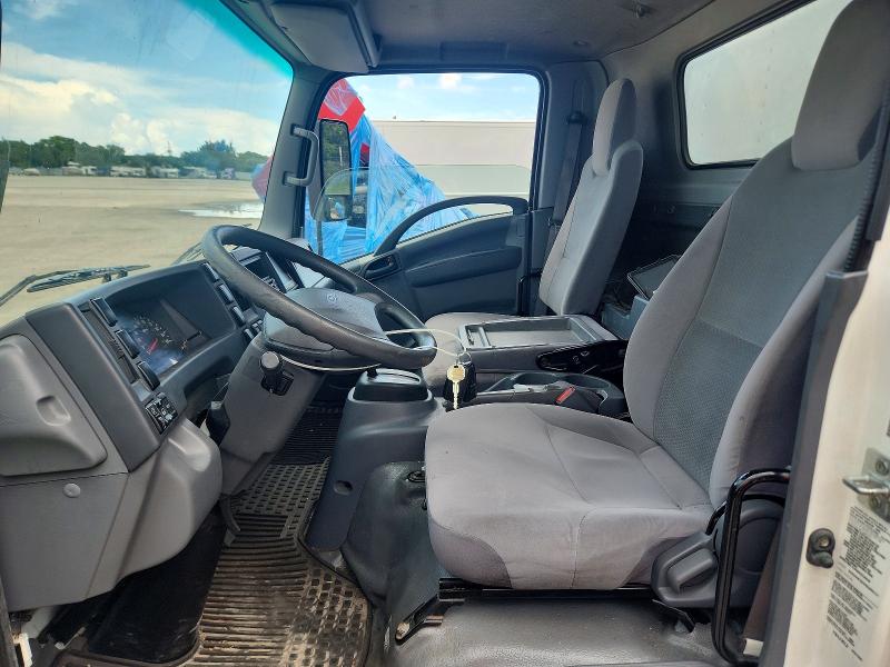 2022 Chevrolet 4500 VIN 54DCDW1D4NS200117 COPART salvage auction — MINOR DENT/SCRATCHES, Fl - Certificate Of Title, sold $9,000 on 2026-07-28 (photo 7)