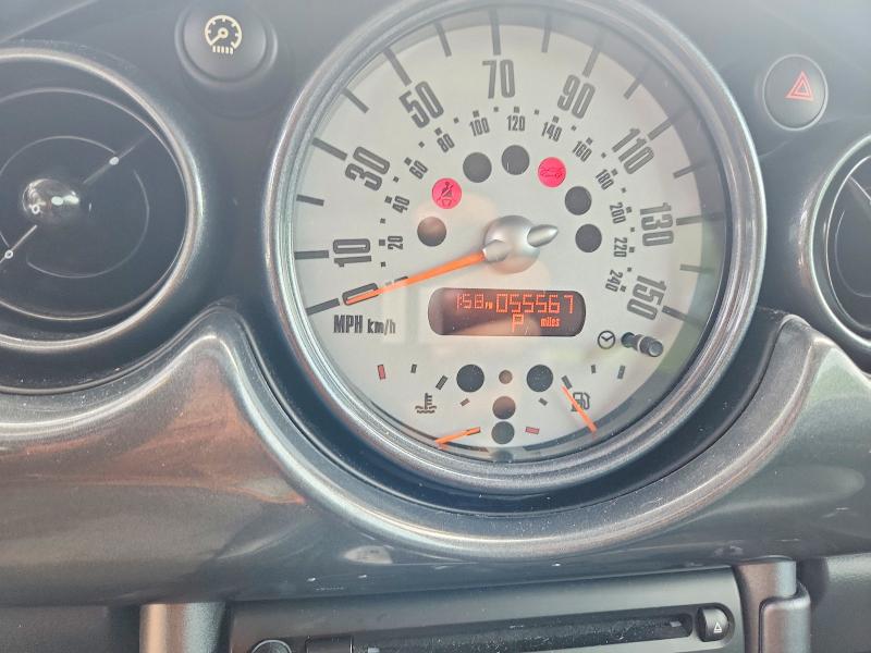2006 Mini Cooper VIN WMWRE33576TJ37572 COPART salvage auction — FRONT END, Pa - Certificate Of Salvage, sold $550 on 2026-08-06 (photo 9)