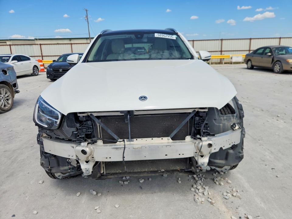 2021 Mercedes-benz VIN W1N0G8DB9MV262834 COPART salvage auction — FRONT END, Tx - Salvage Vehicle Title, sold $2,550 on 2026-07-28 (photo 5)