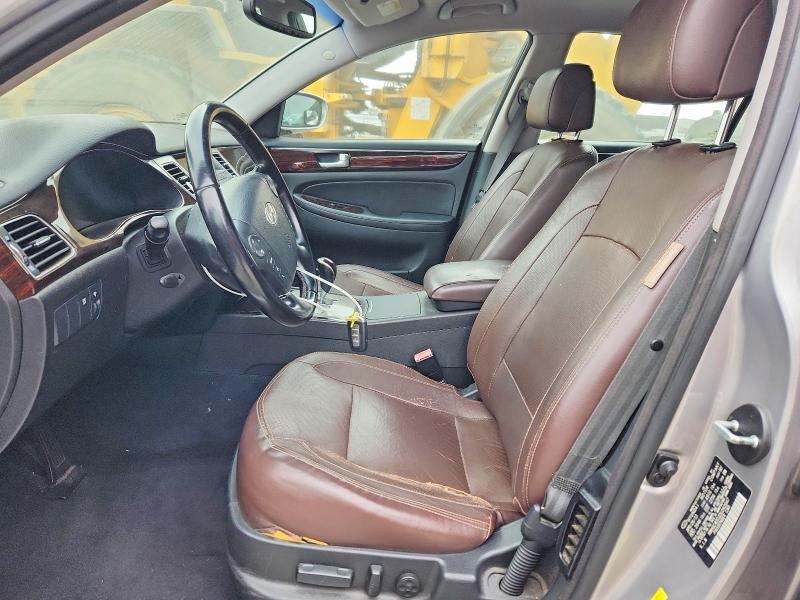 2013 Hyundai Genesis VIN KMHGC4DD2DU242647 COPART salvage auction — MINOR DENT/SCRATCHES, Ca - Dlr/Dis/Exp Only Salvage Title, sold $125 on 2026-07-23 (photo 7)