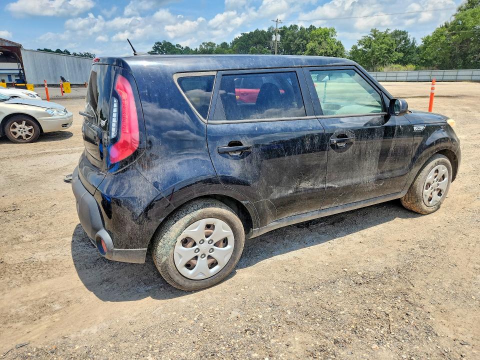 2015 Kia Soul VIN KNDJN2A26F7225962 COPART salvage auction — MINOR DENT/SCRATCHES, Salvage Title, sold $350 on 2026-07-24 (photo 3)