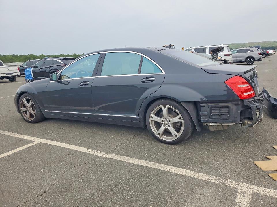2013 Mercedes-benz S-klasse VIN WDDNG9EB5DA526033 COPART salvage auction — REAR END, NY - MV-907A SALVAGE CERTIFICATE, sold $80 on 2026-07-29 (photo 2)