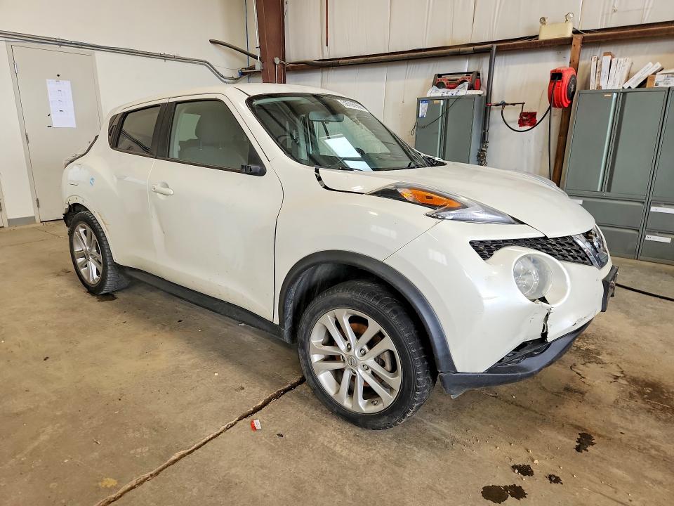 2015 Nissan Juke VIN JN8AF5MV2FT565061 COPART salvage auction — SIDE, Ab - Bos - Nonrepairable, sold $700 on 2026-07-16 (photo 4)