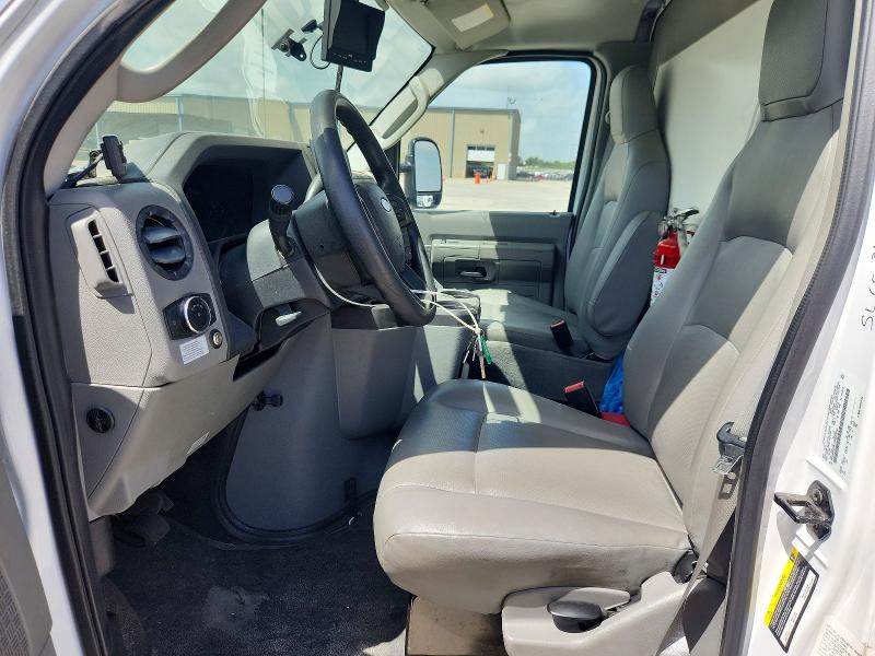 2023 Ford Econoline VIN 1FDWE3FK1PDD26510 COPART salvage auction — NORMAL WEAR, TX - CERTIFICATE OF TITLE, sold $11,500 on 2026-07-27 (photo 7)