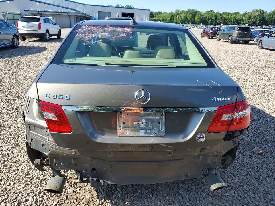 2011 Mercedes-benz E-class VIN WDDHF8HB6BA351682 COPART salvage auction — REAR END, NY - MV-907A SALVAGE CERTIFICATE, sold $475 on 2026-08-10 (photo 6)