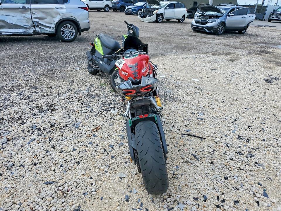 2018 Ducati Panigale VIN ZDM14B1W4JB007650 COPART salvage auction — FRONT END, Fl - Cert Of Ttl-Rebuilt&Slvg Rbld, sold $600 on 2026-07-23 (photo 4)