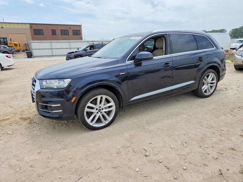 2017 Audi Q7 VIN WA1VAAF76HD056701 COPART salvage auction — NORMAL WEAR, IN - DEALER ONLY CLEAN TITLE, sold $1,550 on 2026-07-28 (photo 1)