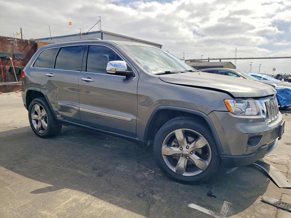2011 Jeep Grand cherokee VIN 1J4RS6GG8BC739538 COPART salvage auction — REAR END, Ca - Salvage Certificate, sold $1,000 on 2026-07-22 (photo 4)