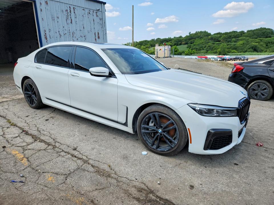 2020 BMW 7er VIN WBA7T4C02LCD47132 COPART salvage auction — MINOR DENT/SCRATCHES, Wv - Certificate Of Title (P), sold $14,000 on 2026-08-14 (photo 4)