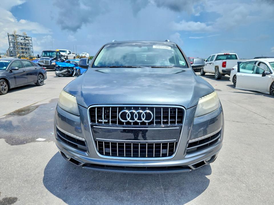 2015 Audi Q7 VIN WA1LGAFE5FD008382 COPART salvage auction — MINOR DENT/SCRATCHES, LA - CERTIFICATE OF TITLE, sold $2,000 on 2026-07-29 (photo 5)