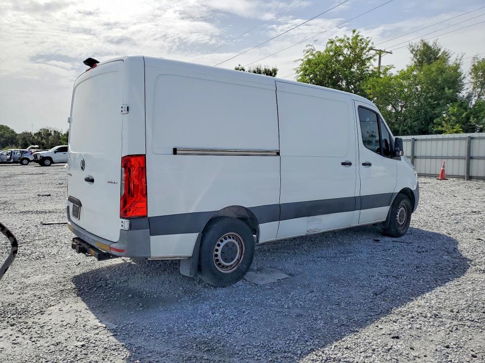 2022 Mercedes-benz All other VIN W1Y4EBHY9NT103475 COPART salvage auction — NORMAL WEAR, Fl - Certificate Of Title, sold $8,000 on 2026-07-29 (photo 3)