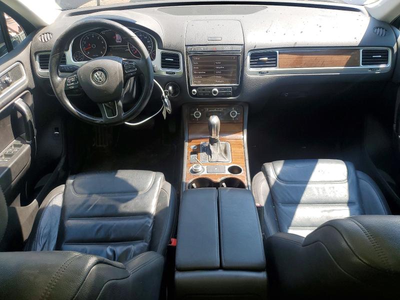 2015 Volkswagen Touareg VIN WVGEF9BP7FD003817 COPART salvage auction — FRONT END, ON - PERMIT SALVAGE, sold $2,850 on 2026-08-13 (photo 8)