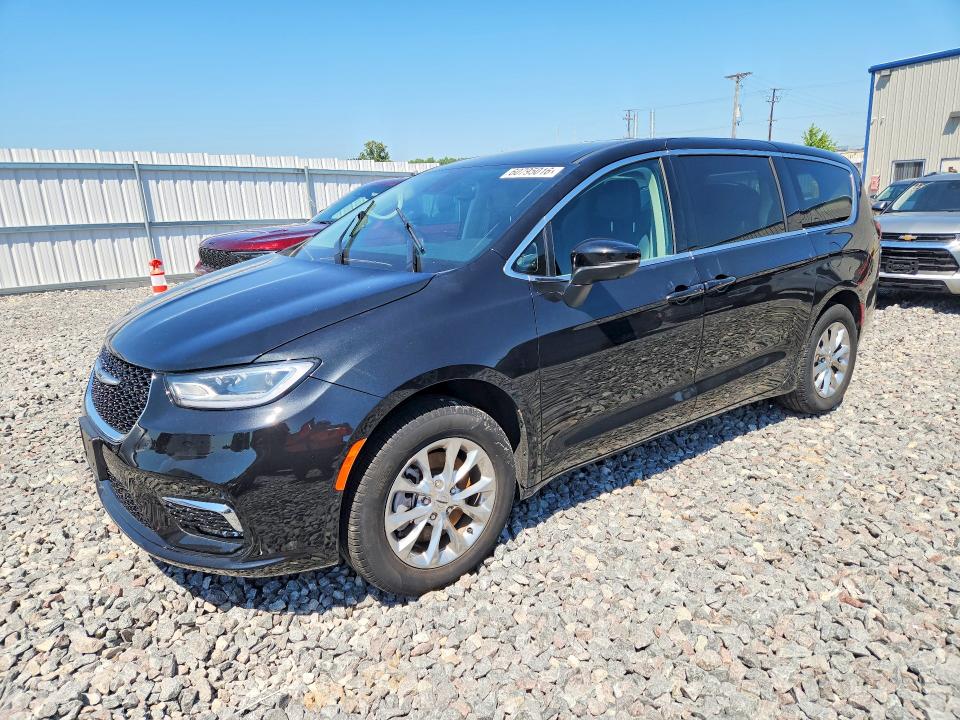 2023 Chrysler Pacifica VIN 2C4RC3BGXPR545553 COPART salvage auction — WATER/FLOOD, WI - CERT OF TITLE-CLAIM PAID, sold $7,600 on 2026-07-27 (photo 1)