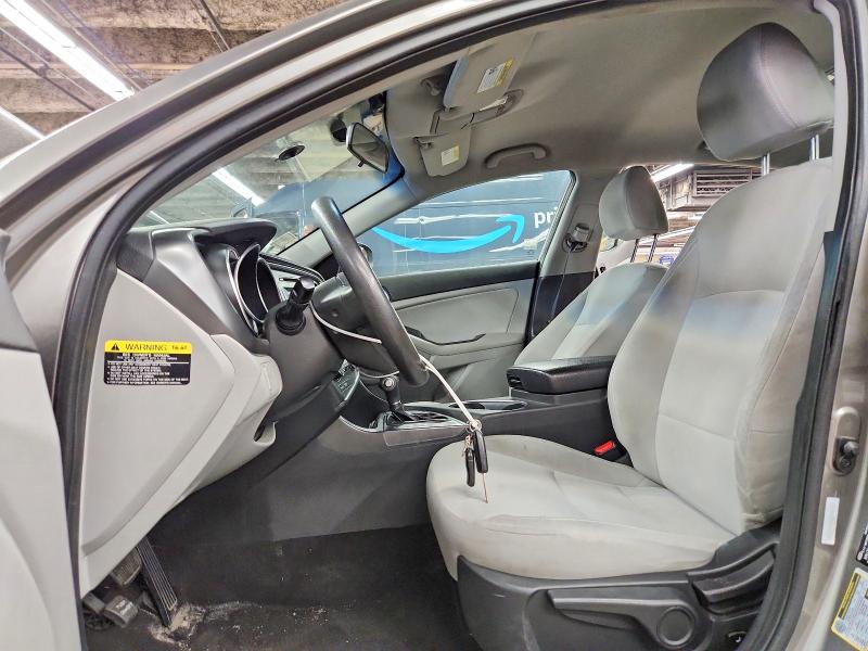 2014 Kia Optima VIN 5XXGM4A70EG290185 COPART salvage auction — MECHANICAL, Salvage Title, sold $375 on 2026-07-27 (photo 7)