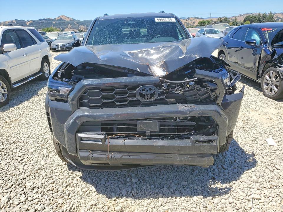2026 Toyota 4runner VIN JTEVB5BRXT5044583 COPART salvage auction — FRONT END, Ca - Salvage Certificate, sold $27,750 on 2026-09-15 (photo 5)