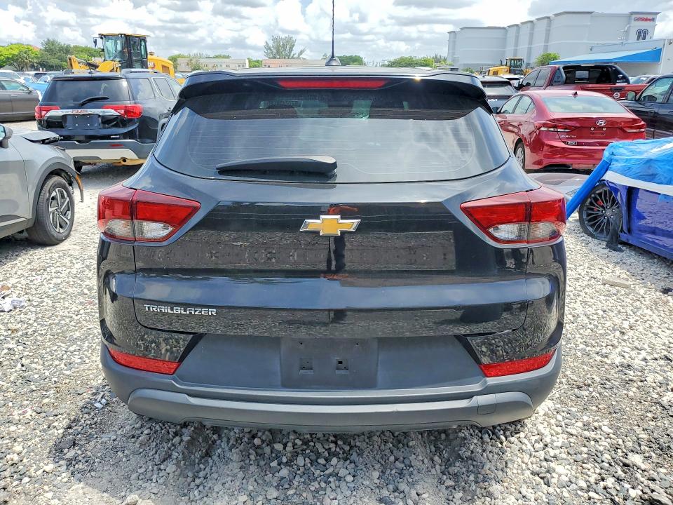 2021 Chevrolet Trailblazer VIN KL79MMS22MB178680 COPART salvage auction — FRONT END, Fl - Cert Of Title Slvg Rebuildable, sold $3,850 on 2026-07-09 (photo 6)