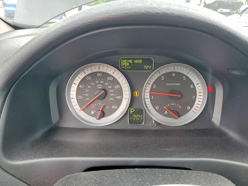 2013 Volvo C70 VIN YV1672MC4DJ140438 COPART salvage auction — MINOR DENT/SCRATCHES, Ma - Certificate Of Title, sold $2,500 on 2026-08-03 (photo 9)