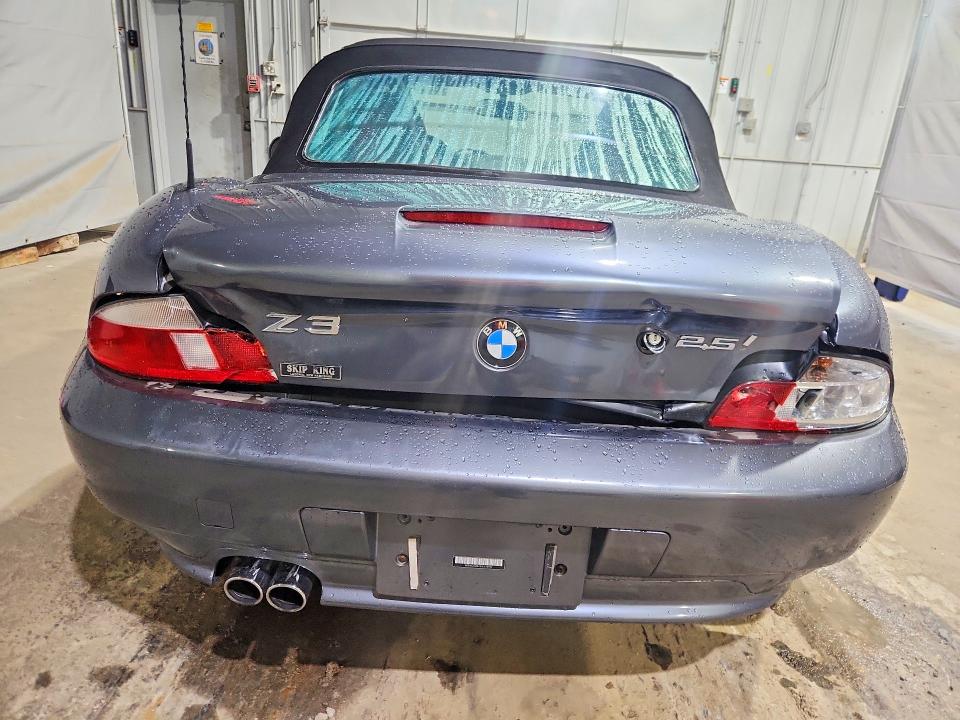 2001 BMW Z3 VIN WBACN33431LK45922 COPART salvage auction — REAR END, NH - CERT OF TITLE-SALVAGE (P), sold $1,300 on 2026-07-21 (photo 6)