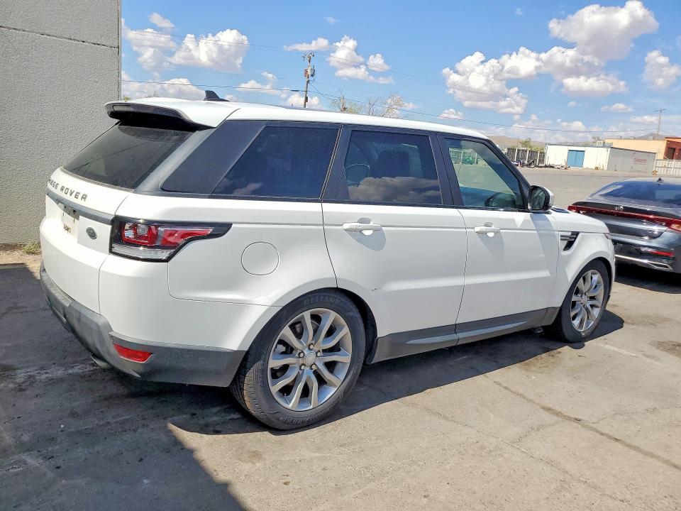 2016 Land rover RANGE ROVER VIN SALWG2PF5GA592729 COPART salvage auction — MINOR DENT/SCRATCHES, CO - CERTIFICATE OF TITLE, sold $1,950 on 2026-08-21 (photo 3)