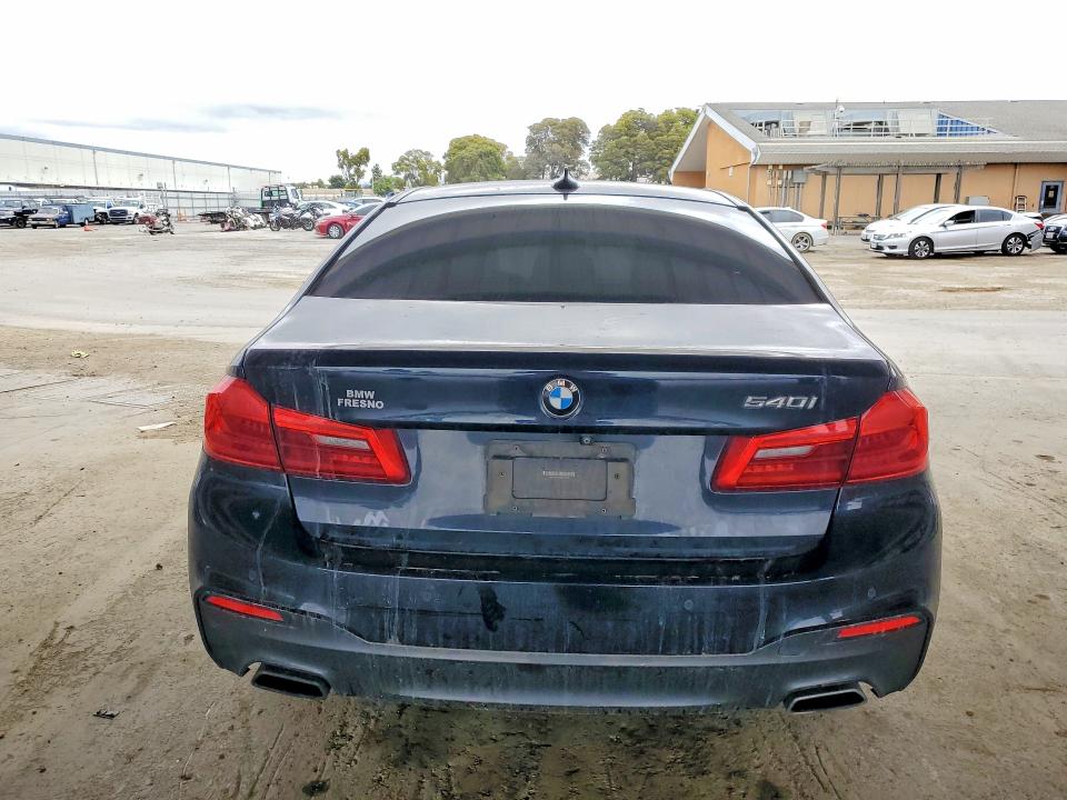 2019 BMW 5 series VIN WBAJE5C53KWW31638 COPART salvage auction — MINOR DENT/SCRATCHES, CA - DIS/DLR/EXP ONLY CLEAN TITLE, sold $9,200 on 2026-07-30 (photo 6)