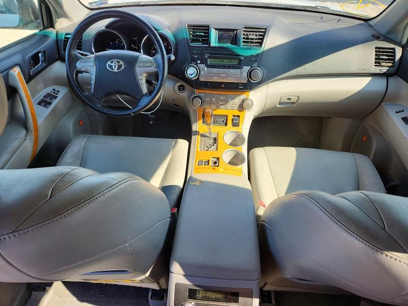2008 Toyota Highlander VIN JTEEW44A282009535 COPART salvage auction — FRONT END, Ut - Certificate Of Title, sold $1,100 on 2026-07-31 (photo 8)