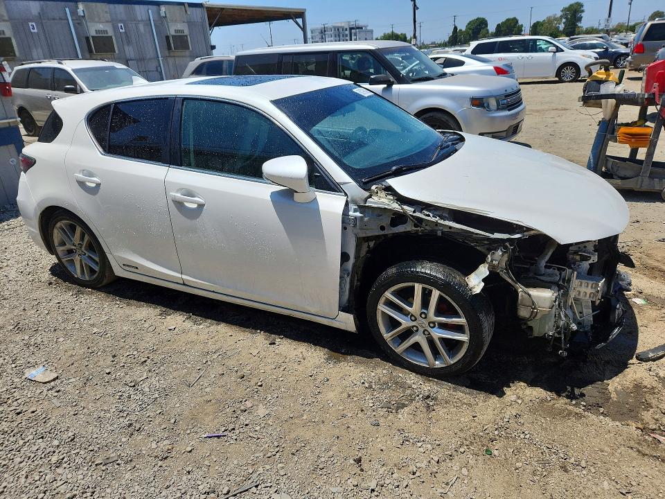 2015 Lexus Ct 200 VIN JTHKD5BH8F2225534 COPART salvage auction — FRONT END, Ca - Salvage Certificate, sold $3,550 on 2026-07-30 (photo 4)