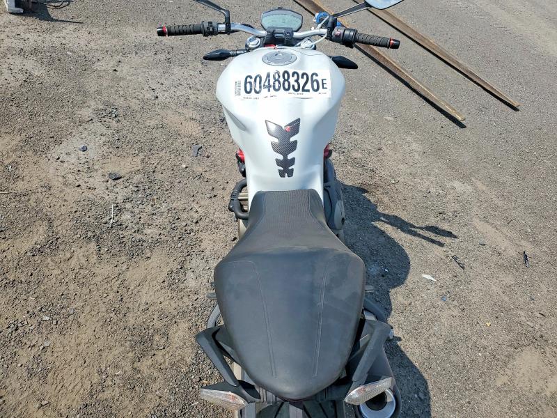 2015 Ducati Monster VIN ZDM1RBTS1FB014722 COPART salvage auction — FRONT END, Qc - Gravement Accidente, sold $1,150 on 2026-08-18 (photo 6)