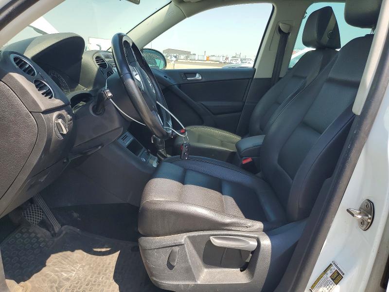 2015 Volkswagen Tiguan VIN WVGBV7AX5FW520078 COPART salvage auction — MECHANICAL, Co - Dis/Dlr/Exp Only Clean Title, sold $325 on 2026-08-06 (photo 7)
