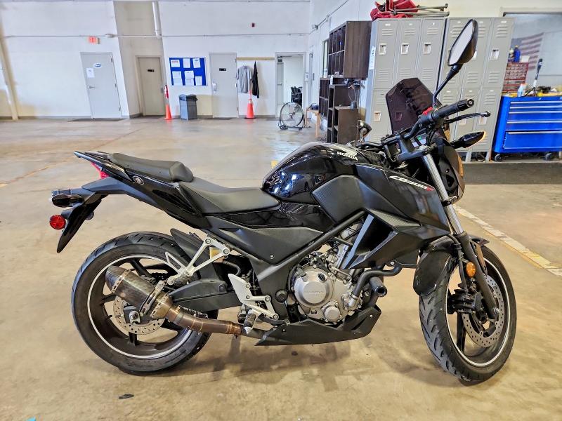 2016 Honda Cb VIN MLHNC5212G5200579 COPART salvage auction — MINOR DENT/SCRATCHES, Fl - Certificate Of Title, sold $575 on 2026-07-23 (photo 1)