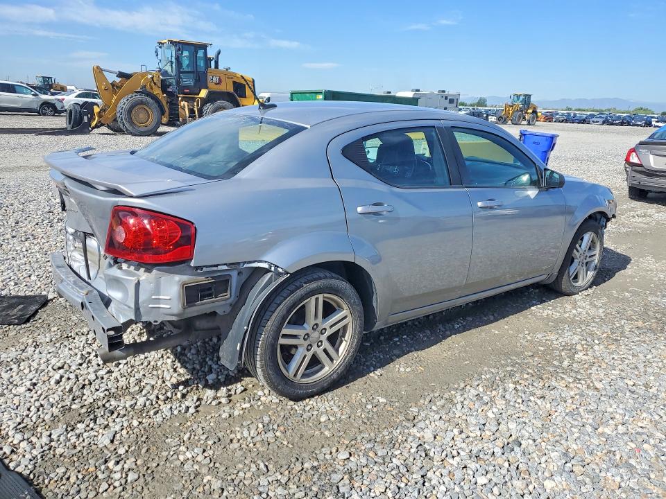 2014 Dodge Avenger VIN 1C3CDZAG6EN182545 COPART salvage auction — SIDE, Co - Public - Salvage Title, sold $275 on 2026-07-28 (photo 3)
