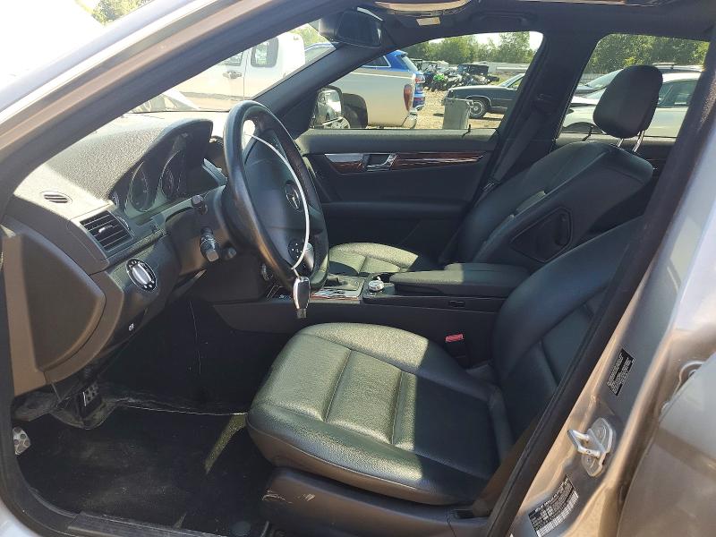 2009 Mercedes-benz C class VIN WDDGF81X39R083459 COPART salvage auction — MECHANICAL, Ny - Certificate Of Title, sold $425 on 2026-08-17 (photo 7)