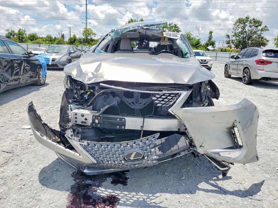 2020 Lexus VIN 2T2AZMAA3LC161764 COPART salvage auction — ROOF, Fl - Certificate Of Destruction, sold $4,550 on 2026-07-28 (photo 5)