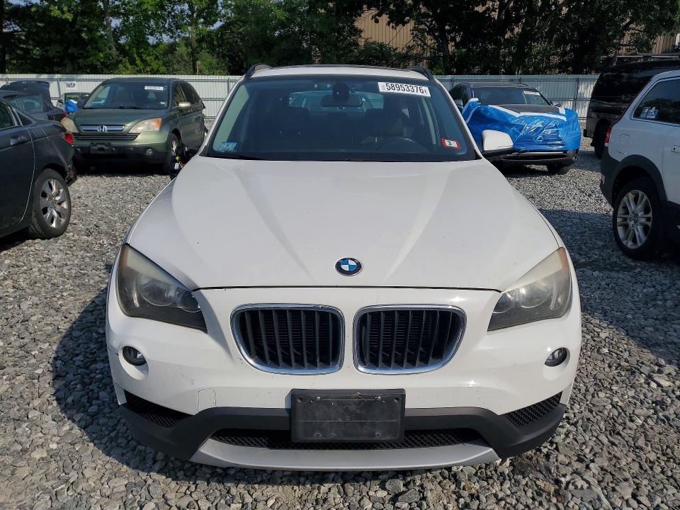2014 BMW X1 VIN WBAVL1C5XEVY19759 COPART salvage auction — SIDE, Ma - Cert Of Title-Reconstrctd Coll, sold $400 on 2026-07-16 (photo 5)