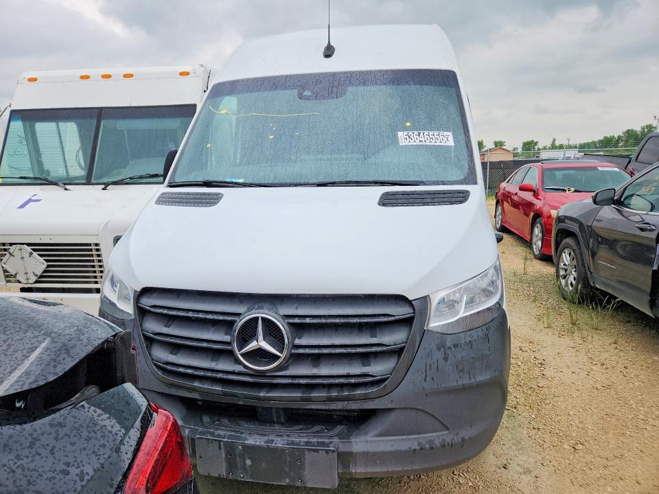 2023 Mercedes-benz Sprinter VIN W1Y4KCHY9PP541066 COPART salvage auction — SIDE, AB - BOS - ACTIVE, sold $8,500 on 2026-07-07 (photo 5)