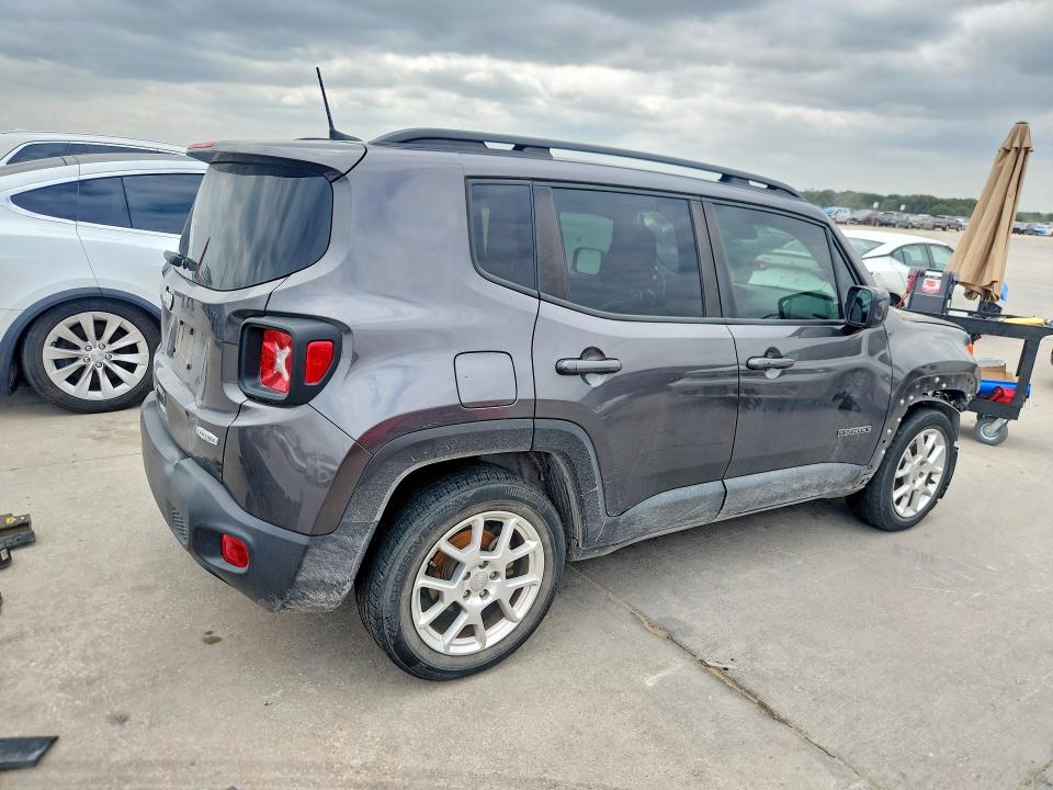 2020 Jeep Renegade VIN ZACNJABB5LPL09207 COPART salvage auction — FRONT END, Tx - Salvage Vehicle Title, sold $1,250 on 2026-08-10 (photo 3)