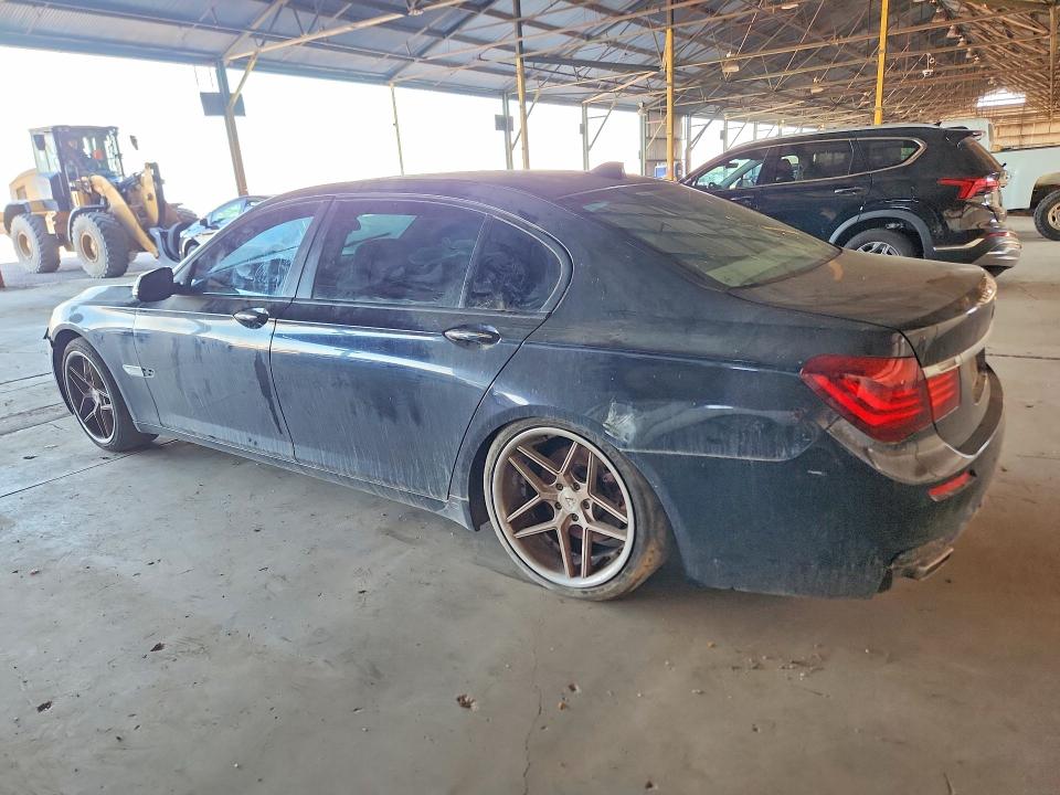 2015 BMW 7 series VIN WBAYE4C58FD139004 COPART salvage auction — NORMAL WEAR, Az - Certificate Of Title, sold $750 on 2026-07-29 (photo 2)