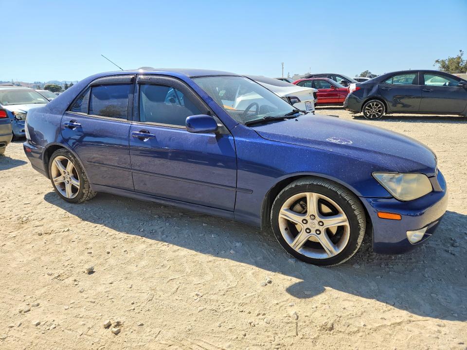 2001 Lexus Is 300 VIN JTHBD182510020446 COPART salvage auction — MINOR DENT/SCRATCHES, CA - DIS/DLR/EXP ONLY CLEAN TITLE, sold $525 on 2026-07-28 (photo 4)
