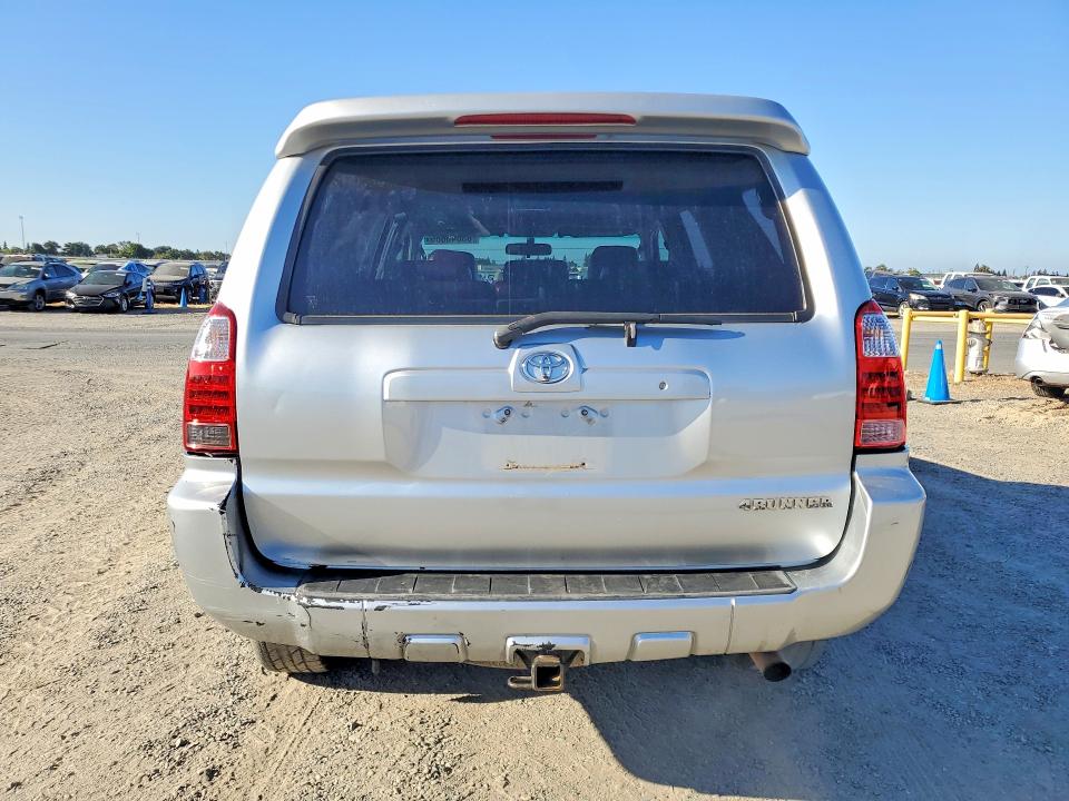 2006 Toyota 4runner VIN JTEZU14R460080191 COPART salvage auction — REAR END, CA - DLR/DIS/EXP ONLY SALVAGE TITLE, sold $1,400 on 2026-07-30 (photo 6)