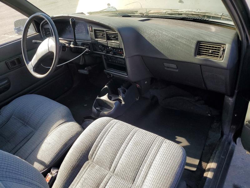 1991 Toyota Pickup VIN JT4RN93P1M5038691 COPART salvage auction — ALL OVER, CA - DIS/DLR/EXP ONLY CLEAN TITLE, sold $1,650 on 2026-07-28 (photo 8)