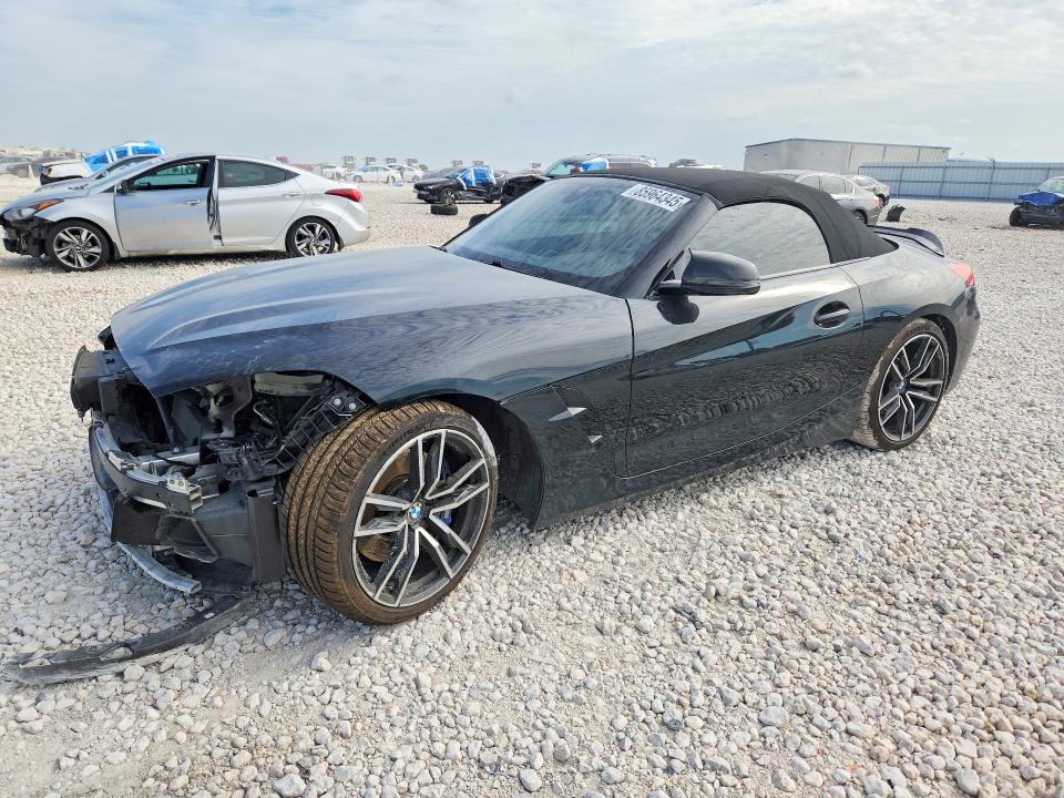 2020 BMW Z4 VIN WBAHF9C06LWW80843 COPART salvage auction — FRONT END, Tx - Salvage Vehicle Title, sold $16,300 on 2026-08-06 (photo 1)